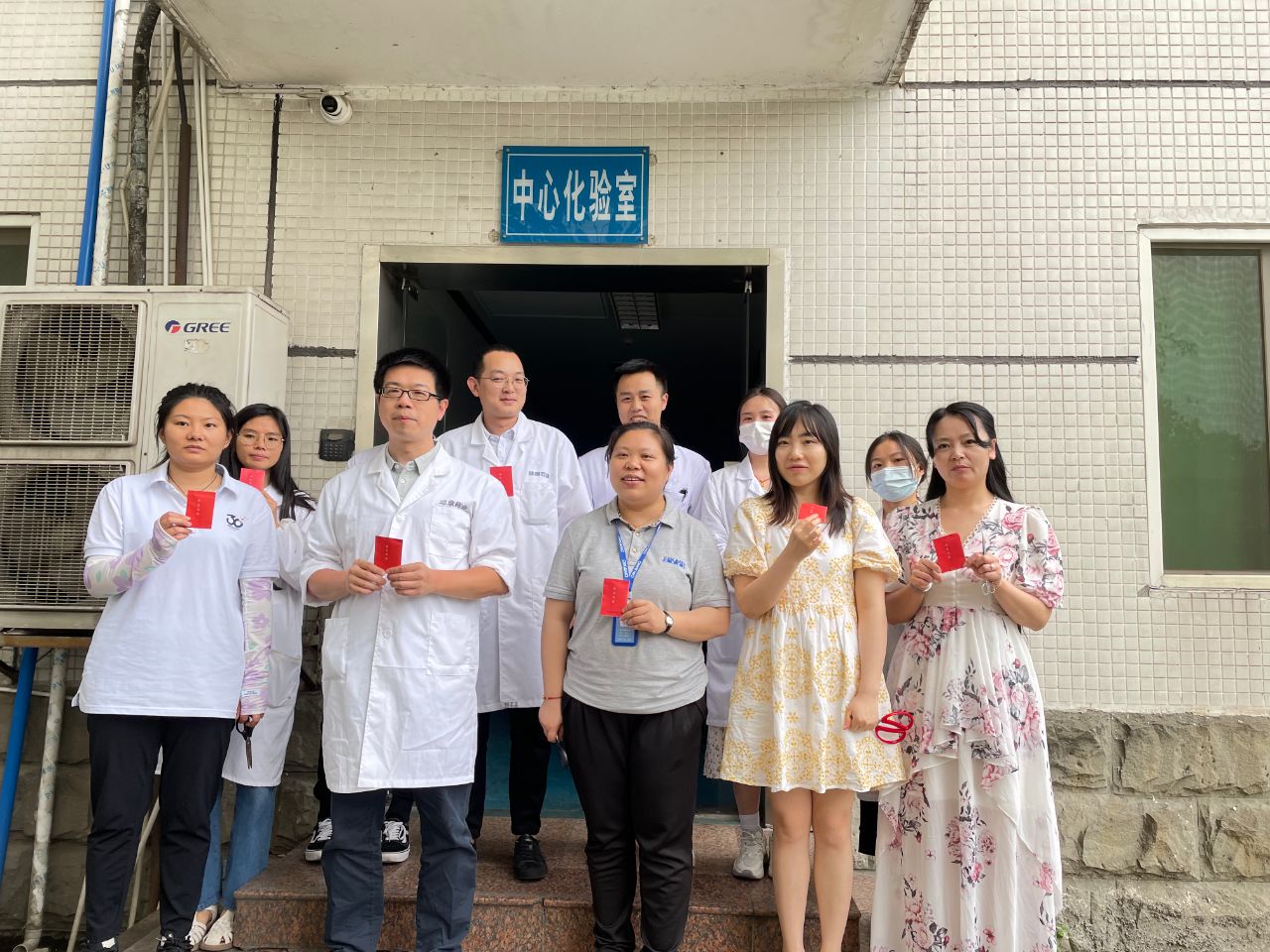 【CBPAY官网药业30周年人物专访】同心30载 同业CBPAY官网人——（十七）周舻：：：这里有一群活力四射的人，，我们是一个同心同业的集体！！！